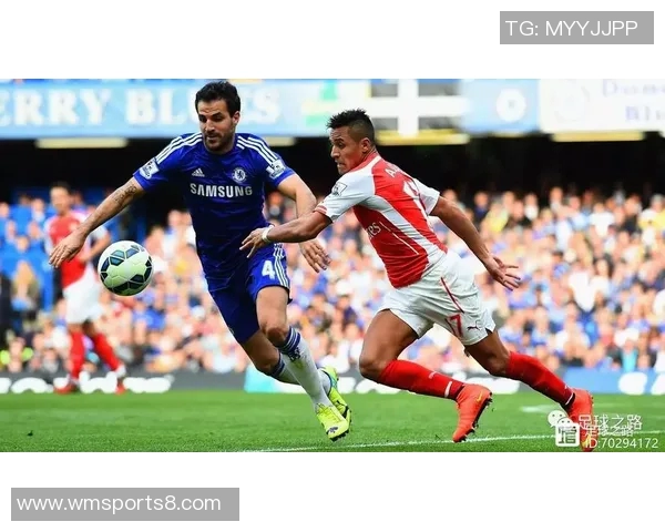 奥林匹亚克斯与马赛的巅峰对决精彩回顾与战术分析 奥林匹亚克斯与马赛的巅峰对决精彩回顾与战术分析